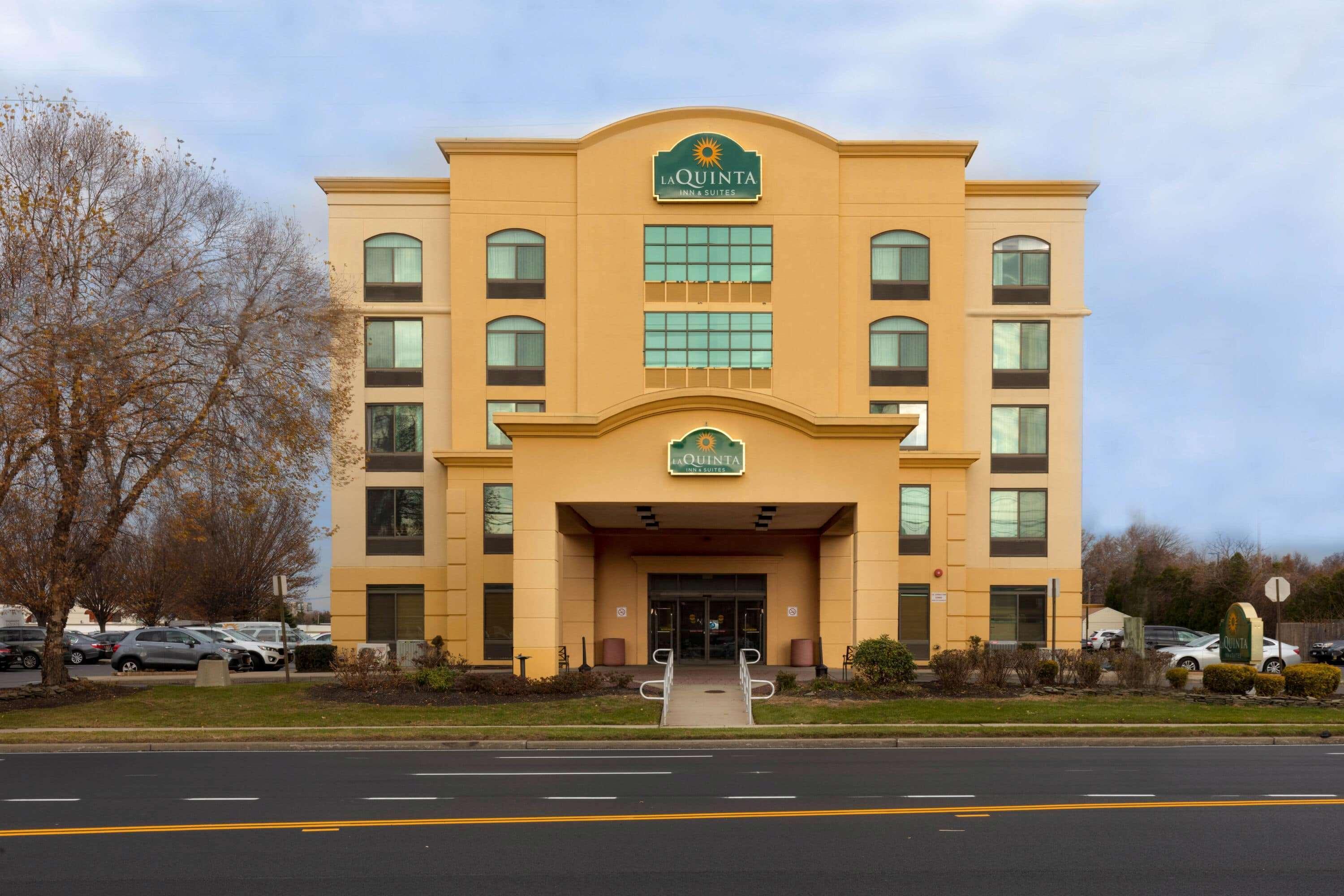 La Quinta By Wyndham Garden City Luaran gambar