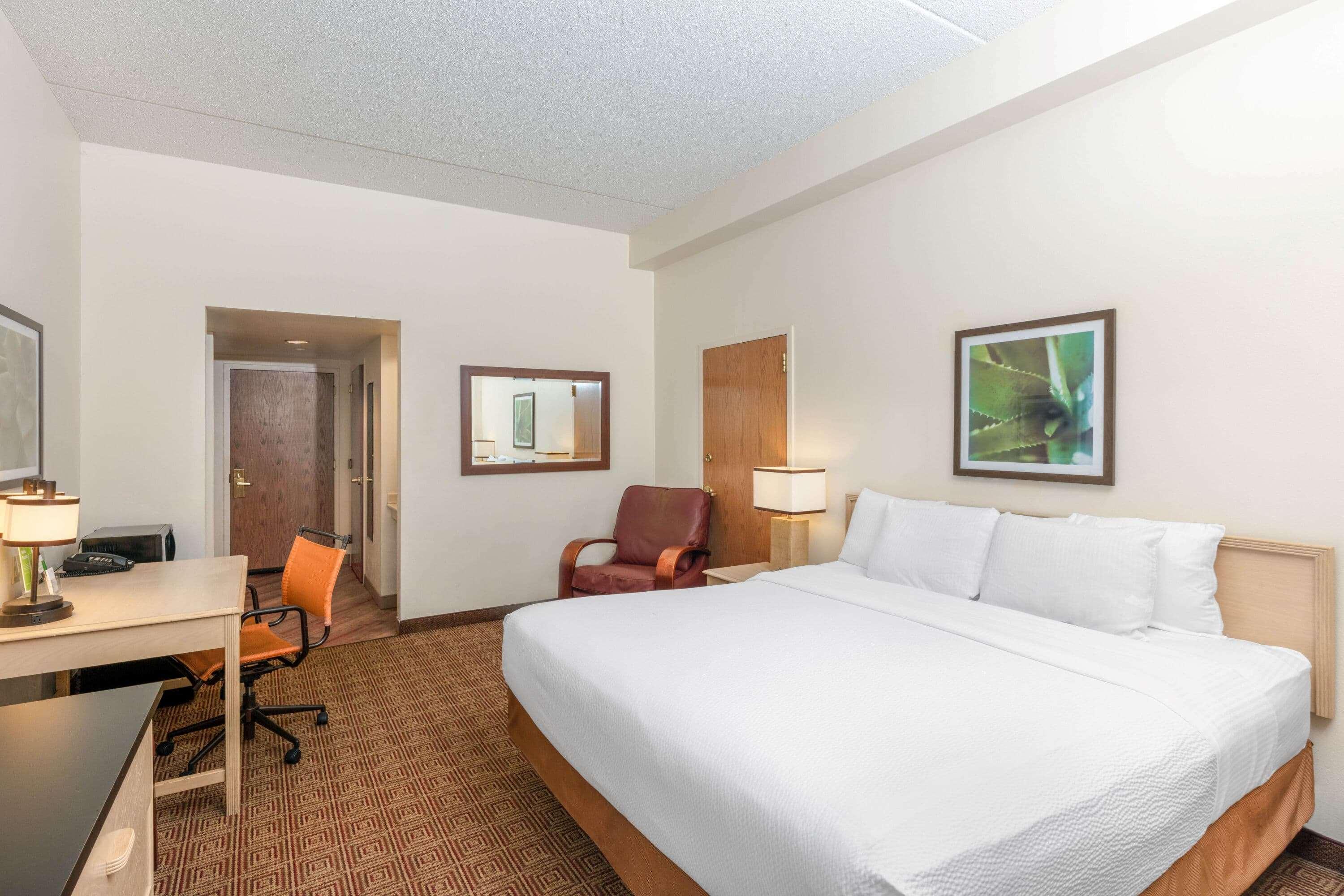 La Quinta By Wyndham Garden City Luaran gambar